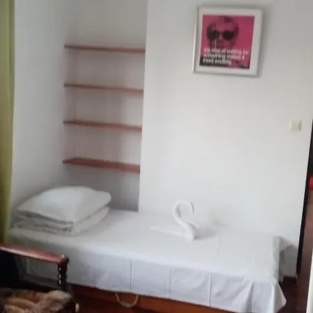 Tanagra- 게스트하우스 *