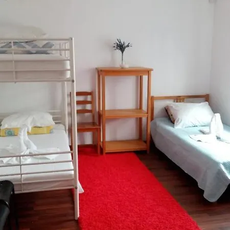 Konukevi Tanagra- Pokoi Poznan